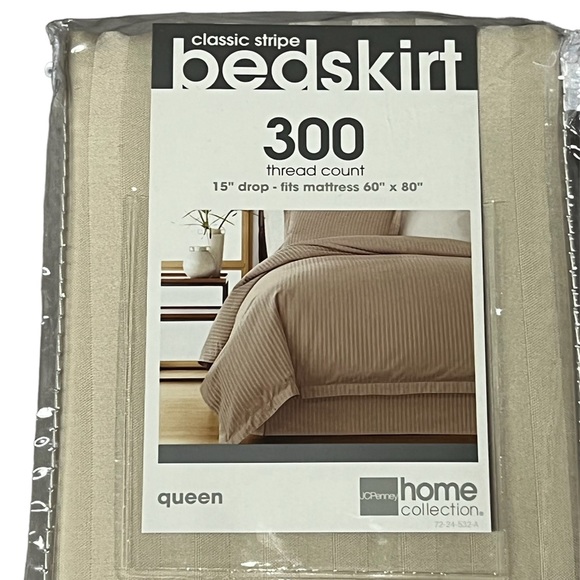 JC Penney Home Collection Bedskirt—Queen - Picture 1 of 4